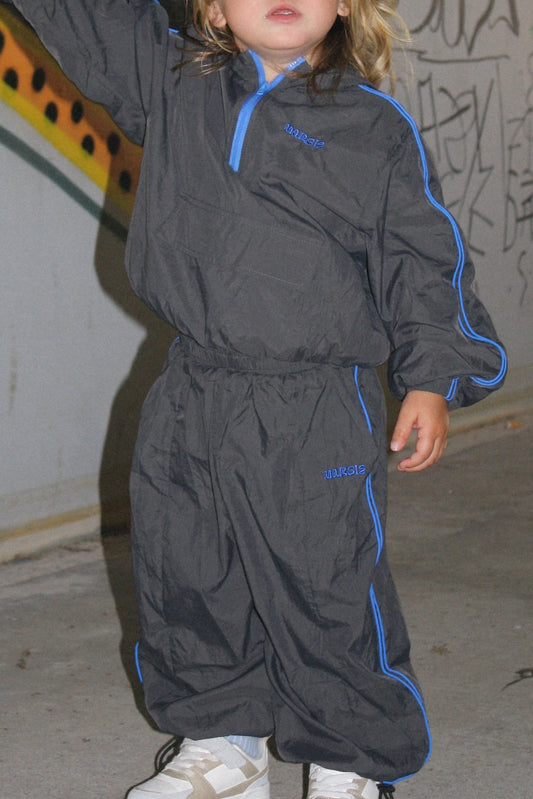 Recycled tracksuit pants - charcoal