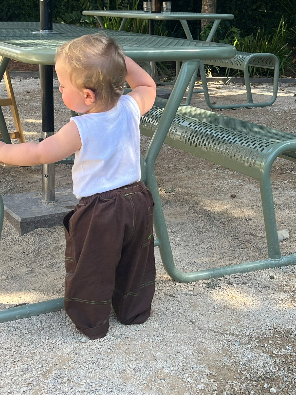Barrel organic cotton canvas pants - chocolate