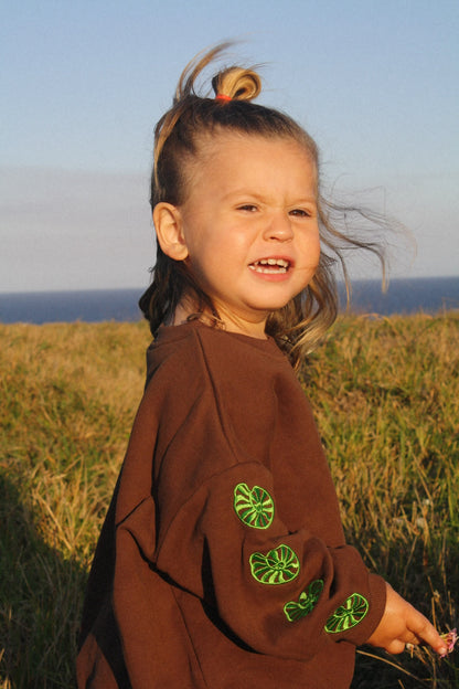 Chunky organic cotton crew jumper - chocolate